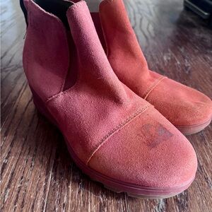Sorel Women's Coral Suede Ankle Boots Size 7.5